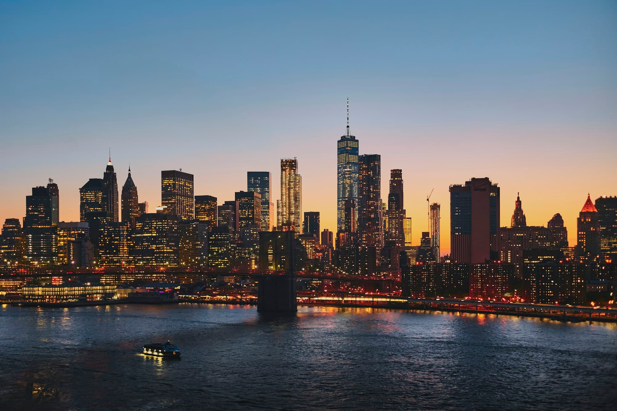 Lower Manhattan & the Brooklyn Bridge at dusk